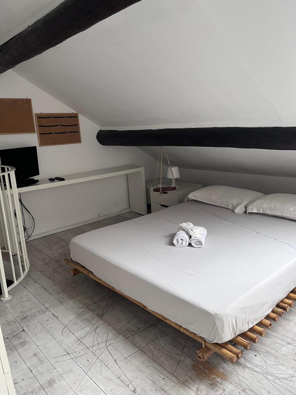 Downtown Loft *